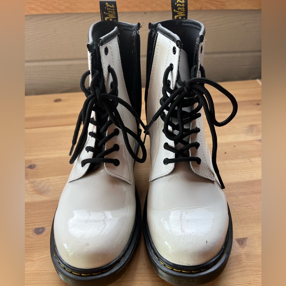 White Doc Martens boots in great shape. Size 5